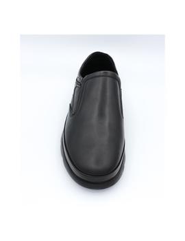 Zapato negro sin cordón